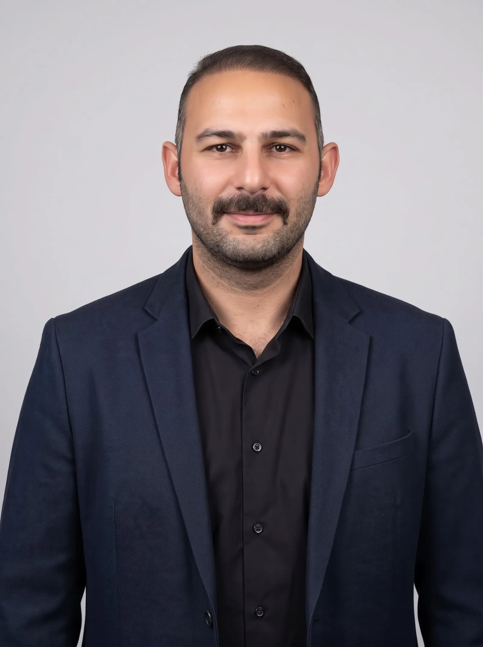 Nadir Sahin, Geschäftsführer